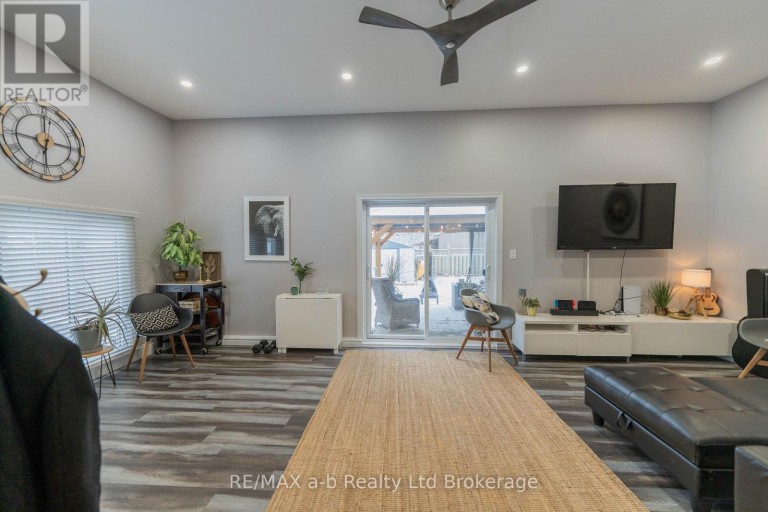 13 POTTERS ROAD N, Tillsonburg, Ontario, N4G2G9
