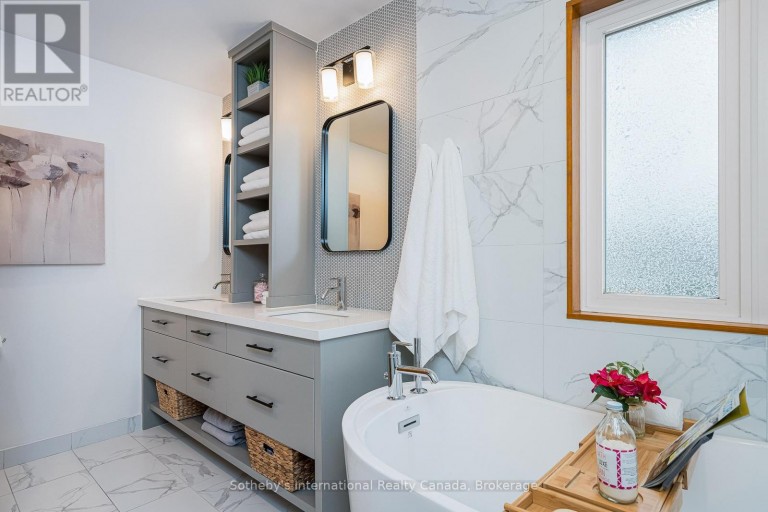 154 MARY STREET, Clearview (Creemore), Ontario, L0M1G0