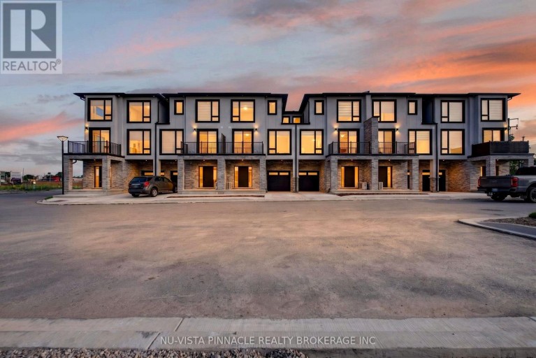 14 - 3103 PETTY ROAD, London South (South W), Ontario, N6L0K1