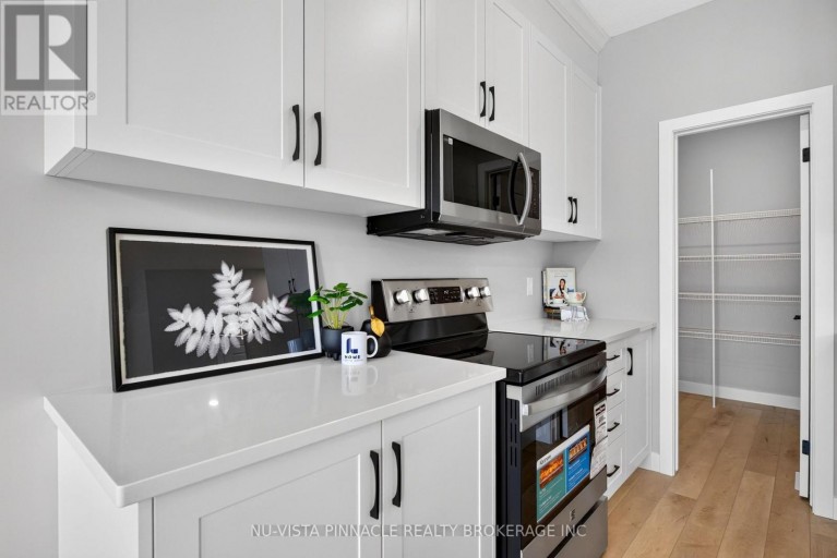 14 - 3103 PETTY ROAD, London South (South W), Ontario, N6L0K1