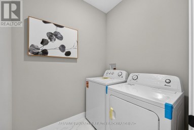 14 - 3103 PETTY ROAD London South (South W) Ontario photo 31