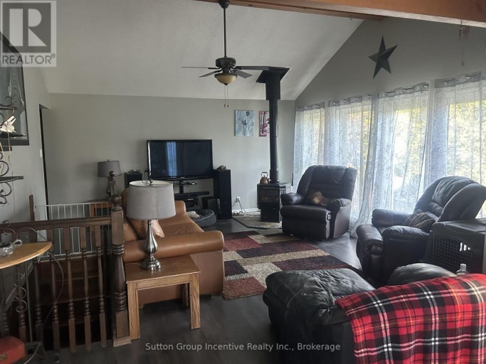 3985 JOYLAND DRIVE, Ramara, Ontario, L3V0S2