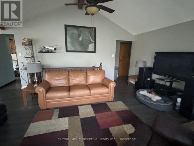 3985 JOYLAND DRIVE, Ramara, Ontario, L3V0S2