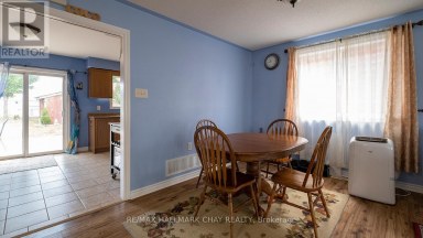 139 WAWINET STREET Midland Ontario photo 11