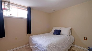 139 WAWINET STREET Midland Ontario photo 36