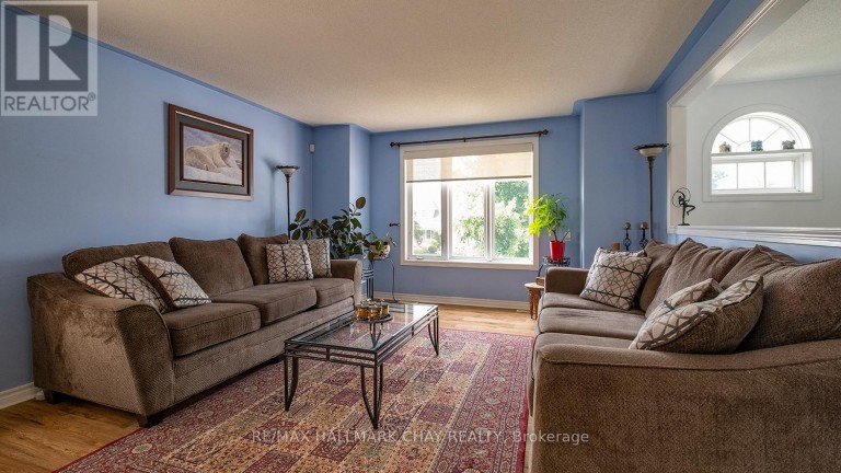 139 WAWINET STREET, Midland, Ontario, L4R5A9