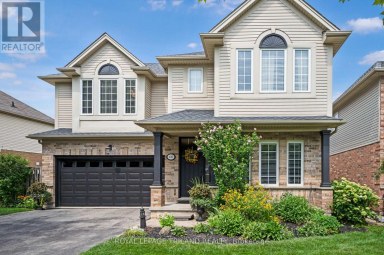 446 SOUTH LEAKSDALE CIRCLE London South (South U) Ontario photo 2