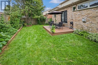 446 SOUTH LEAKSDALE CIRCLE London South (South U) Ontario photo 47