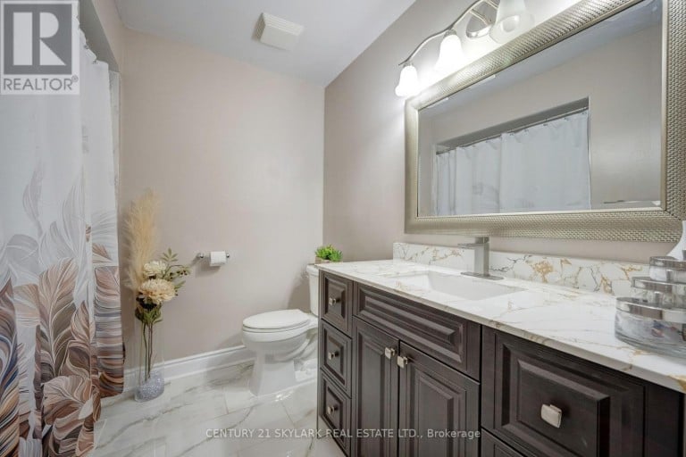 71 ABELL DRIVE S, Brampton (Madoc), Ontario, L6V2W2