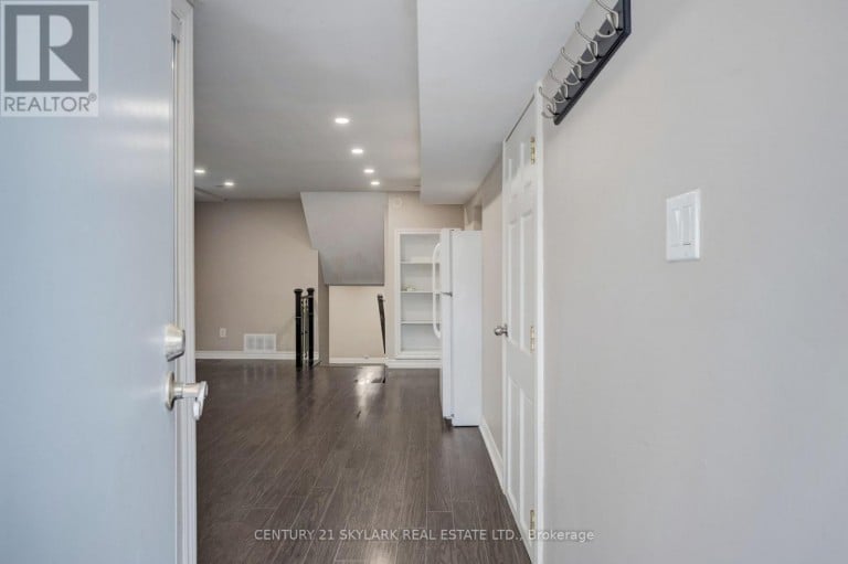 71 ABELL DRIVE S, Brampton (Madoc), Ontario, L6V2W2
