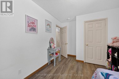 6 RIVERDALE DRIVE Wasaga Beach Ontario photo 20