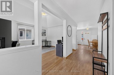 6 RIVERDALE DRIVE Wasaga Beach Ontario photo 5