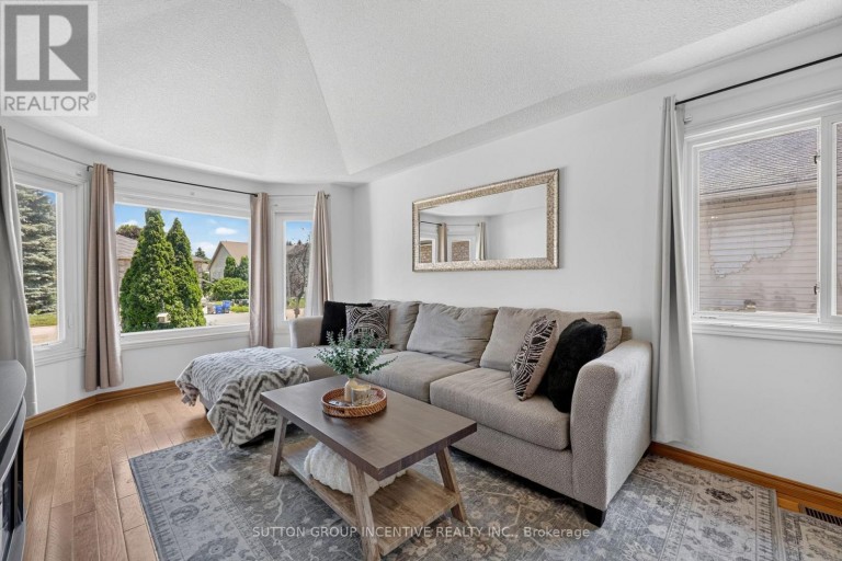 6 RIVERDALE DRIVE, Wasaga Beach, Ontario, L9Z1E9