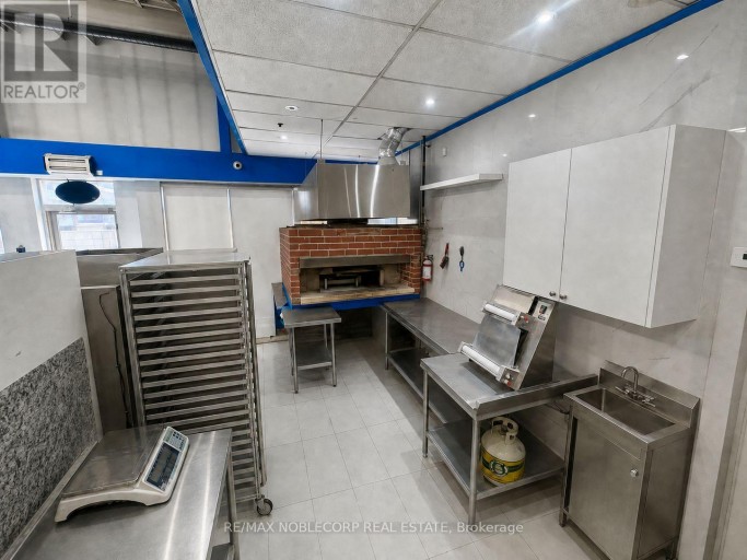 7-8 - 10501 WESTON ROAD, Vaughan (Vellore Village), Ontario, L4H4G8