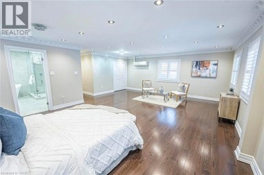 247 SAND Road Holland Landing Ontario photo 14
