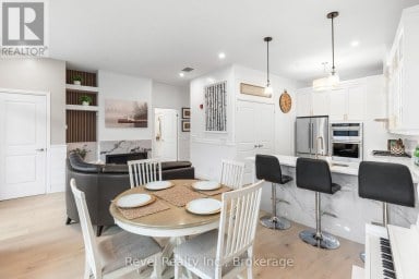 221 - 99 LOUISA STREET Kawartha Lakes (Fenelon Falls) Ontario photo 18
