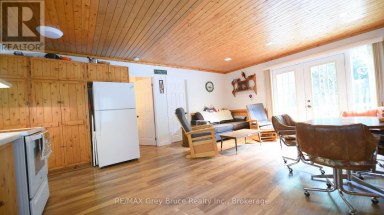 202 WHISKEY HARBOUR ROAD Northern Bruce Peninsula Ontario photo 12