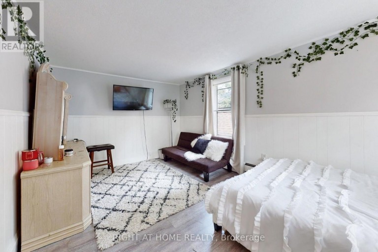 1 EDGEBROOK DRIVE, Toronto (Thistletown-Beaumonde Heights), Ontario, M9V1E1