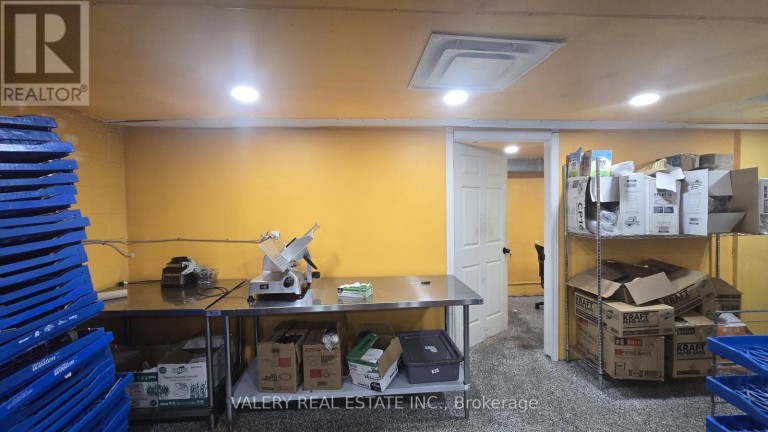 12A - 1125 DUNDAS STREET EAST STREET E, Mississauga (Applewood), Ontario, L4Y2C3