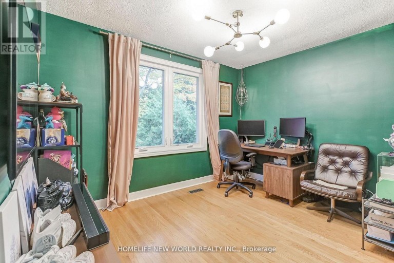 59 BOBMAR ROAD, Toronto (Highland Creek), Ontario, M1C1C8