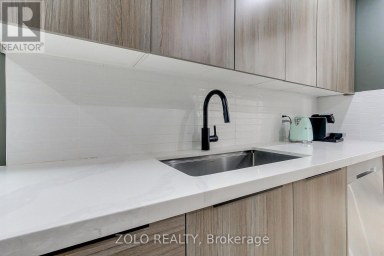 388 TERRY DRIVE Newmarket (Central Newmarket) Ontario photo 11