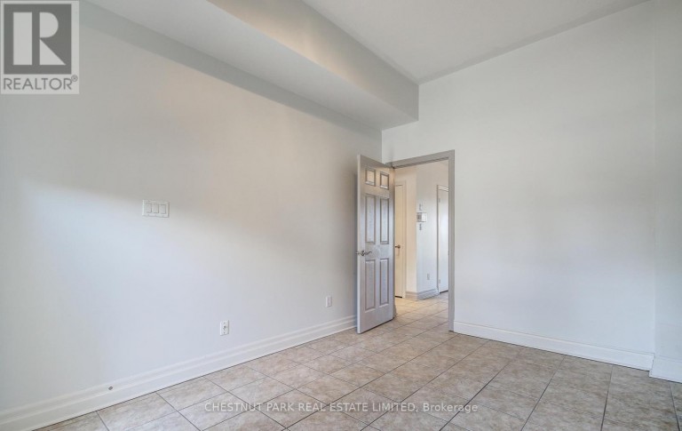 5 - 885 LAKESHORE ROAD E, Mississauga (Lakeview), Ontario, L5E1E2