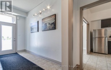 5 - 885 LAKESHORE ROAD E Mississauga (Lakeview) Ontario photo 3