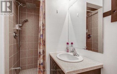 5 - 885 LAKESHORE ROAD E Mississauga (Lakeview) Ontario photo 6
