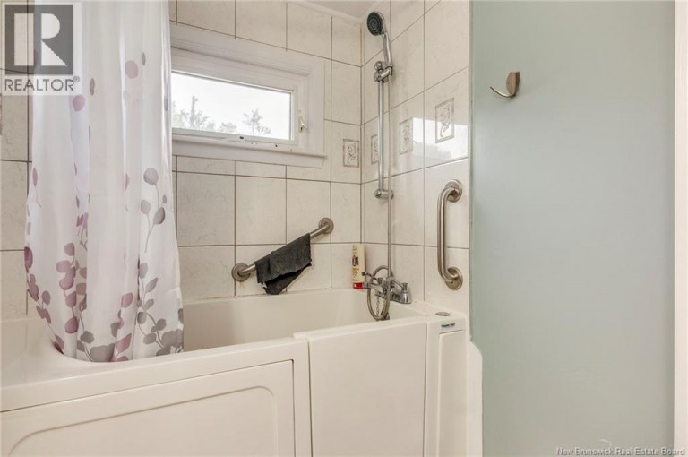 490 Lancaster Avenue, Saint John, New Brunswick, E2M2L7