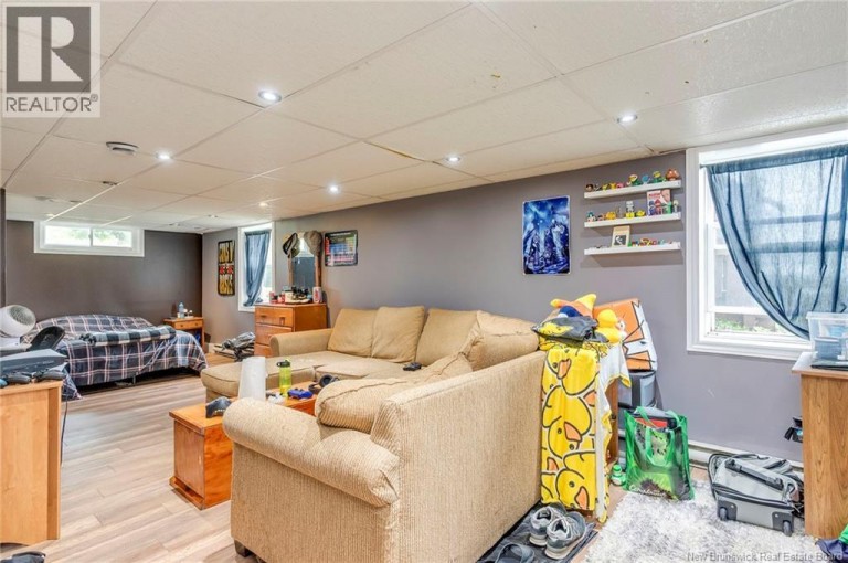 490 Lancaster Avenue, Saint John, New Brunswick, E2M2L7