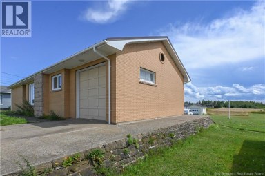301 Acadie Street Grande-Anse New Brunswick photo 3