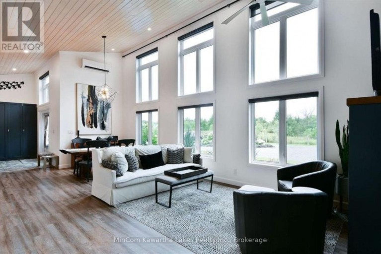 9 HUNTS LINE ROAD, Trent Lakes, Ontario, K0L1J0