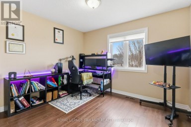 860 KETTLERIDGE STREET London North (North M) Ontario photo 21