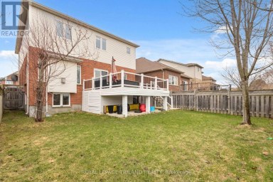 860 KETTLERIDGE STREET London North (North M) Ontario photo 37