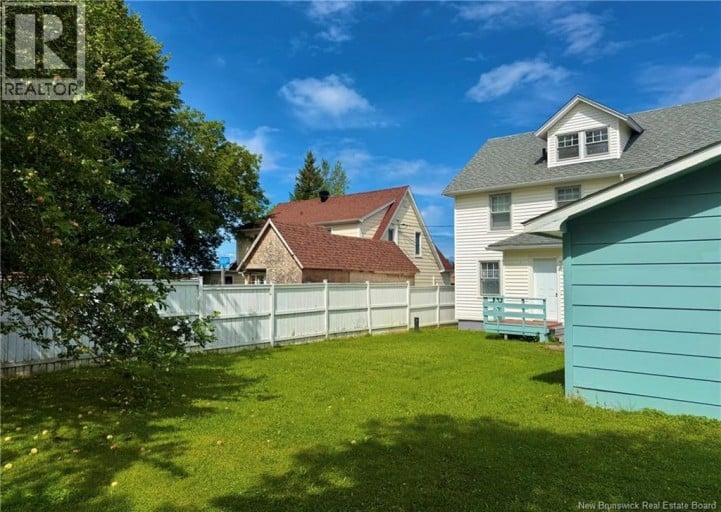 222 York Street, Bathurst, New Brunswick, E2A1H1