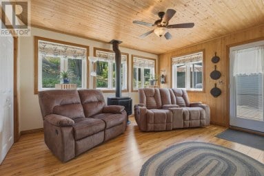 299 River ST Thessalon Ontario photo 15