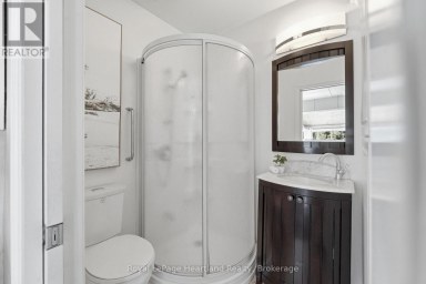 9 MAPLE LANE Ashfield-Colborne-Wawanosh (Ashfield) Ontario photo 15