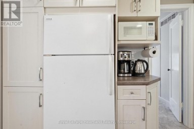 9 MAPLE LANE Ashfield-Colborne-Wawanosh (Ashfield) Ontario photo 19