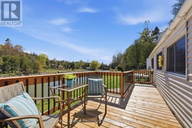 9 MAPLE LANE Ashfield-Colborne-Wawanosh (Ashfield) Ontario photo 4
