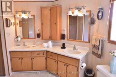 8 - 3033 TOWNLINE ROAD Fort Erie (Black Creek) Ontario photo 21