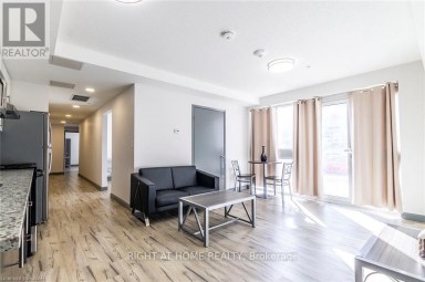 215 - 258B SUNVIEW STREET Waterloo Ontario photo 3