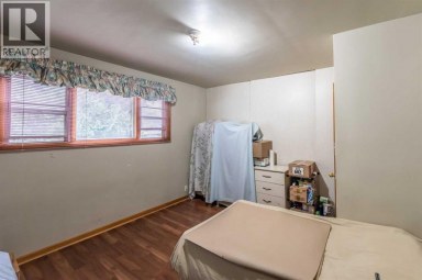 2628 Capitol Hill Crescent NW Calgary Alberta photo 14
