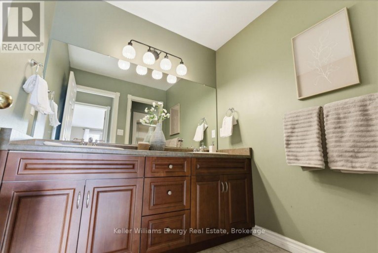 21 STONE SOUND, Scugog (Port Perry), Ontario, L9L1P5