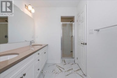 16 PEAREN LANE Barrie Ontario photo 14