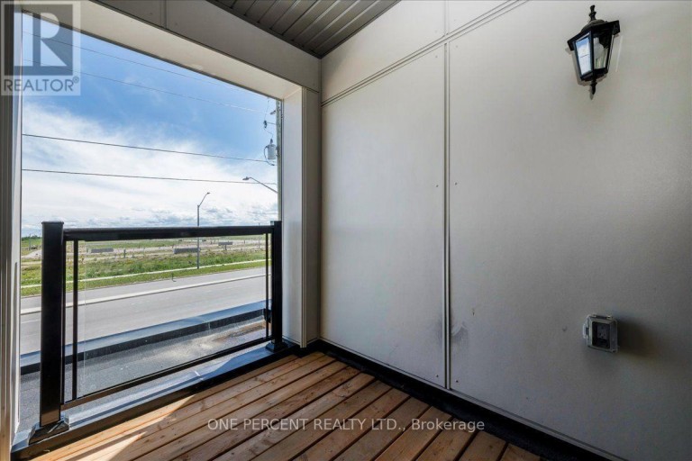 16 PEAREN LANE, Barrie, Ontario, L9J0Z7