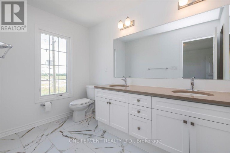 16 PEAREN LANE, Barrie, Ontario, L9J0Z7