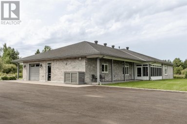 758 Leighs Bay RD Sault Ste. Marie Ontario photo 2