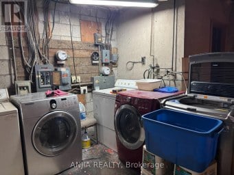 852 SHEPPARD AVENUE W Toronto (Bathurst Manor) Ontario photo 9