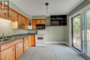 181 CHURCH STREET Stratford Ontario photo 10