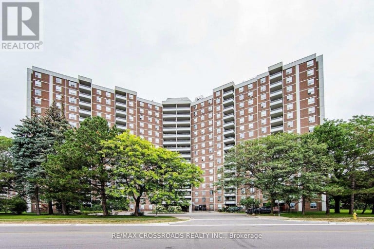 205 - 5 SHADY GOLFWAY, Toronto (Flemingdon Park), Ontario, M3C3A5